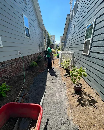 Expert Fertilization and Weed Control for a Thriving Lawn in Waxhaw, NC