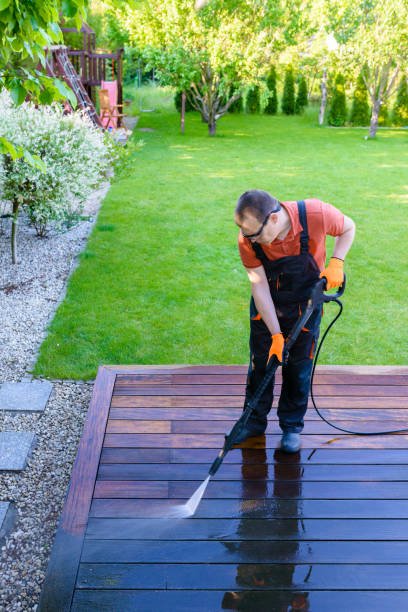Professional Deck & Patio Washing for Clean and Inviting Spaces in Waxhaw, NC