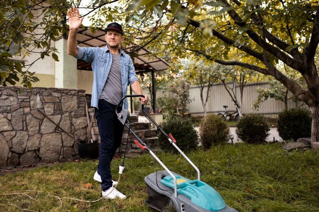 Complete Lawn Care Guide: How to Keep Your Yard Green and Healthy Year-Round 7